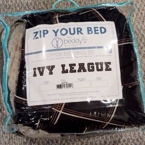 Beddy's Ivy League in Full size